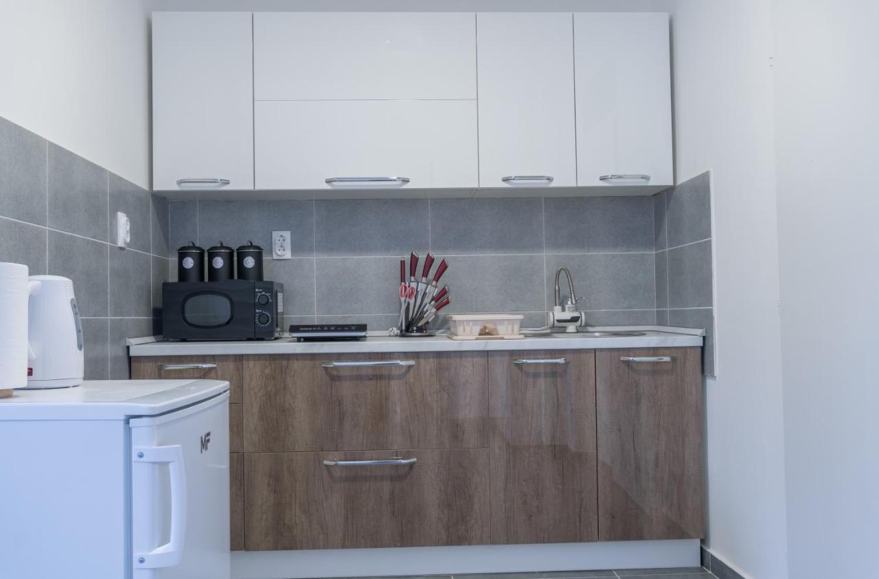 Gerardus Apartmani Vrsac Buitenkant foto